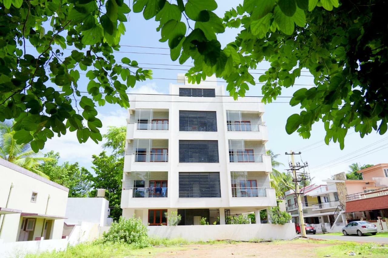 Unnathi Suites Mysore Exterior photo